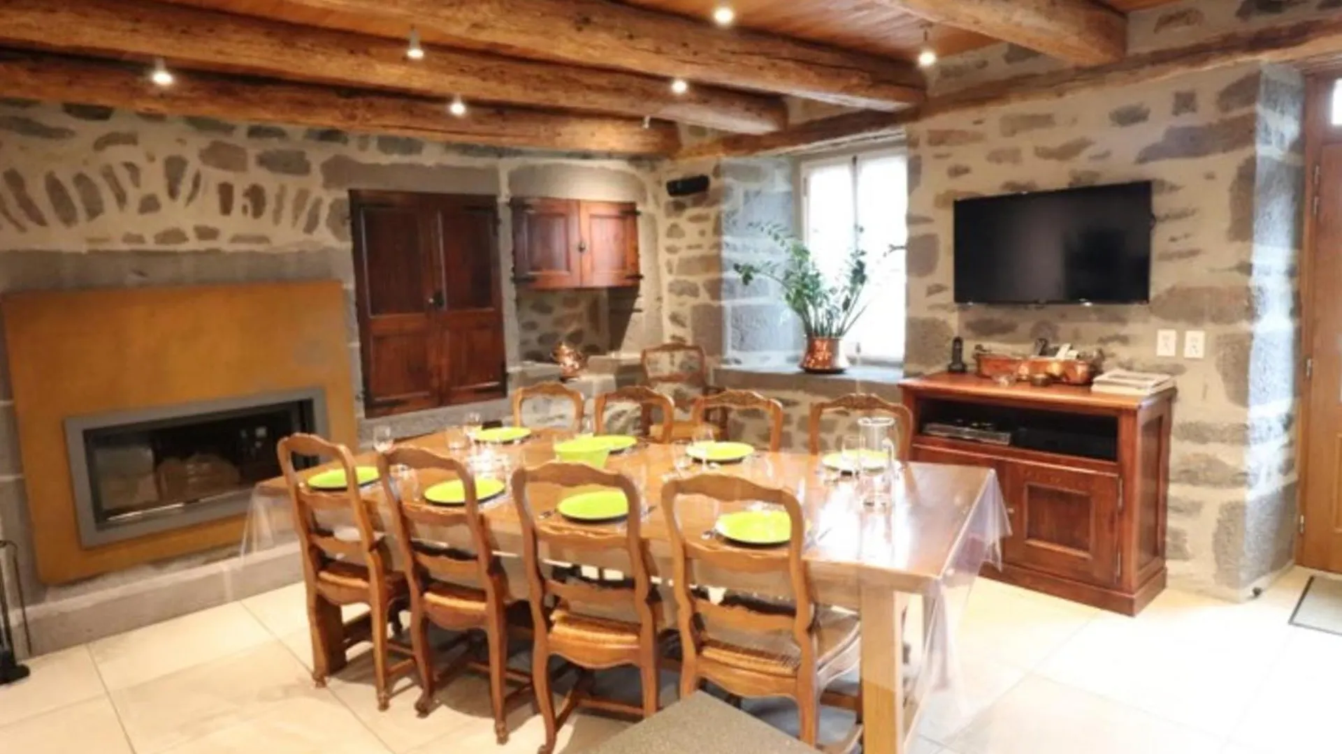 別荘 Maison De Caractere 5 Ch, Spa, Jardin, 8 Pers, Saint-Flour - Fr-1-742-279 Les Ternes フランス